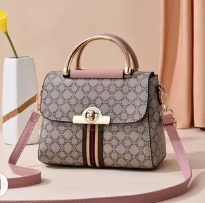Classic Gucci Ladies Leather Bag