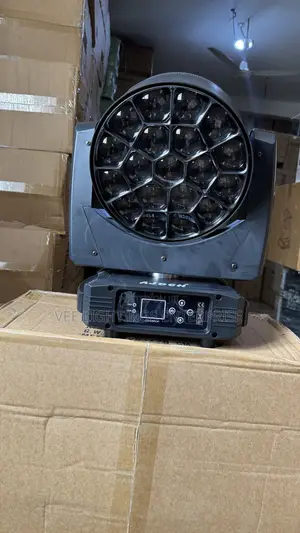 Moving Head Bee Eye