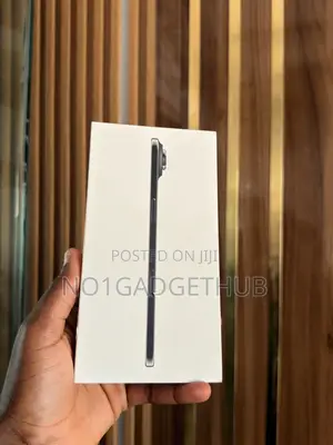 New Apple iPhone Air 256 GB Black
