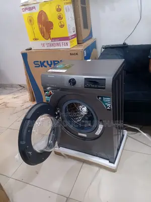 Modern Hisense 7kg Front Load Washing Machine
