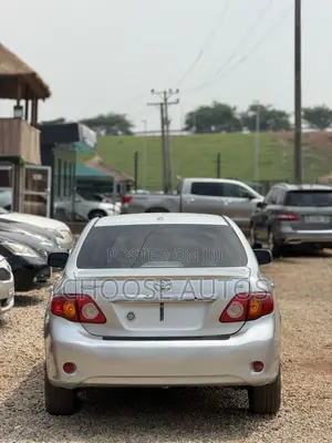 Toyota Corolla 2009 Silver