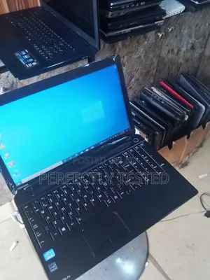 Laptop Toshiba C50 8GB Intel Core i3 SSD 250GB