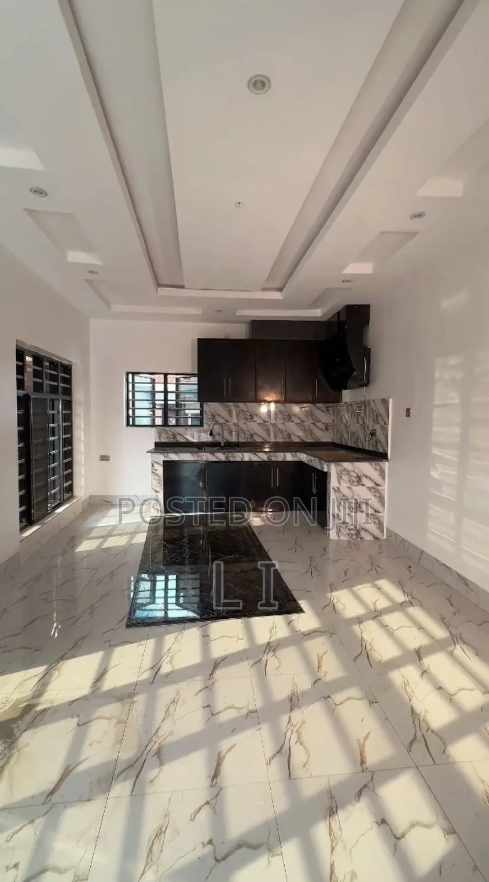 5 Bedroom Duplex With Underground