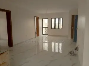 Furnished 3bdrm Apartment in Queens Manor, Alagomeji for sale