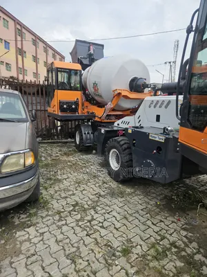 4cubic Oceanic Mobile Selfloading Concrete Mixer