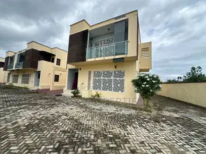4bdrm Duplex in Abraham Adesanya for rent