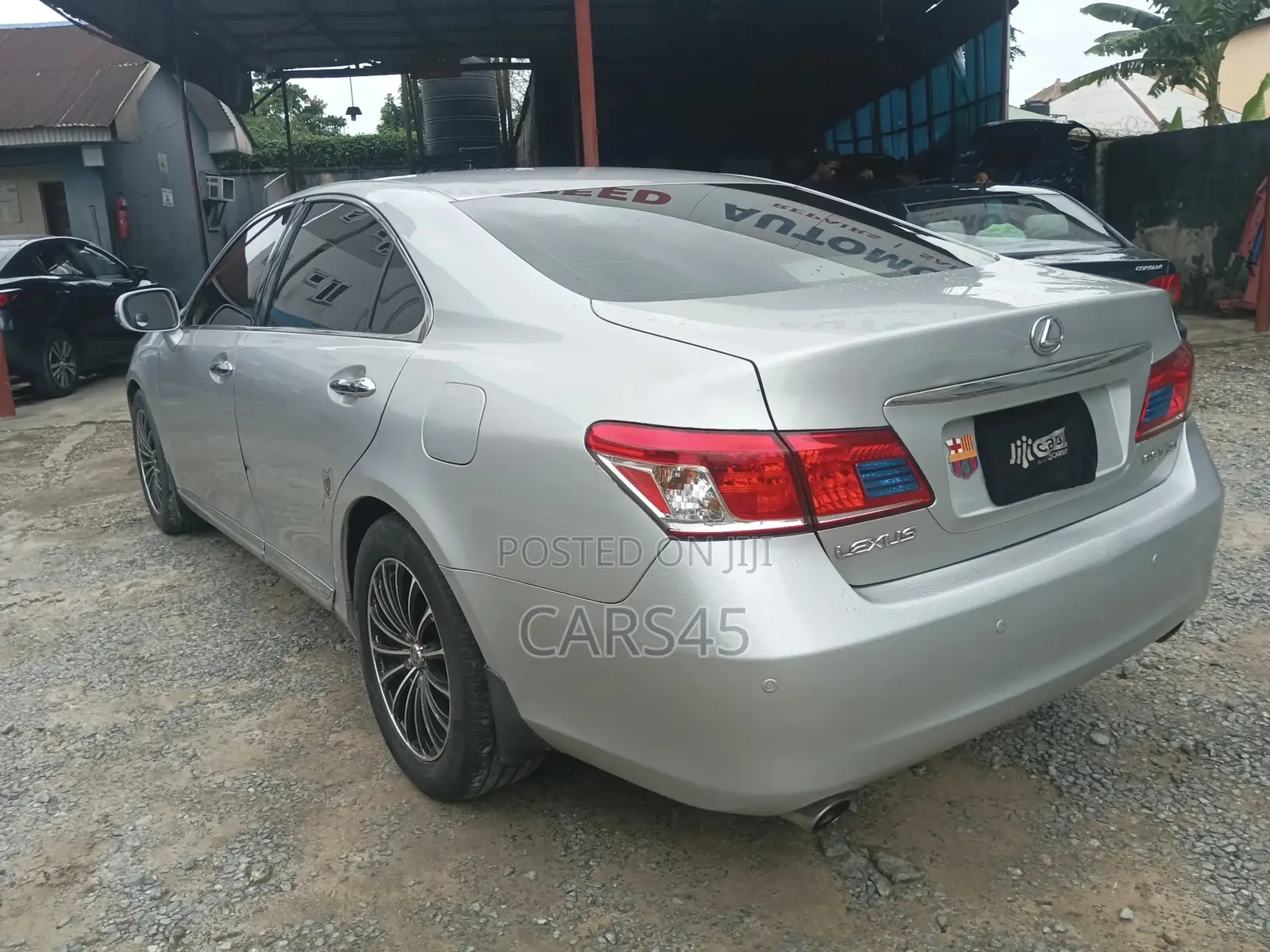 Lexus ES 2012 Silver