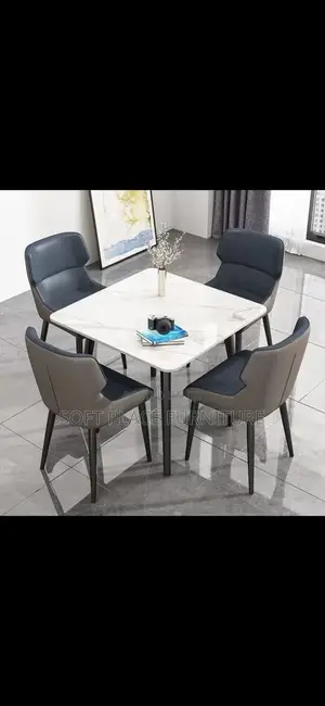 High Classic Luxury Dining Room