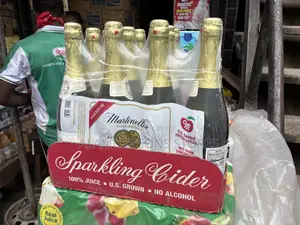 Martinellis Sparkling Cider