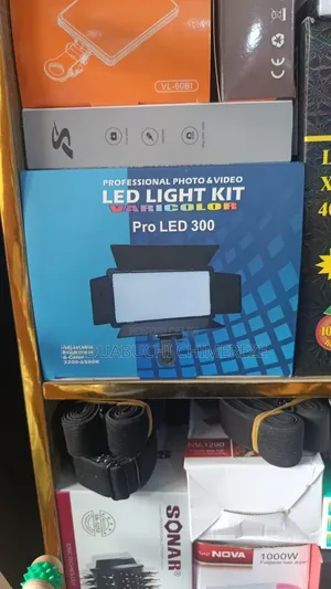 Pro Led 300 Varicolor Professional Photo Video Led Light Kit