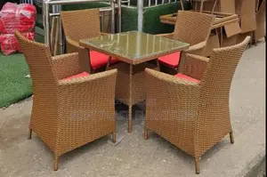 High Classic Luxury Outdoor Garden Chair and Table