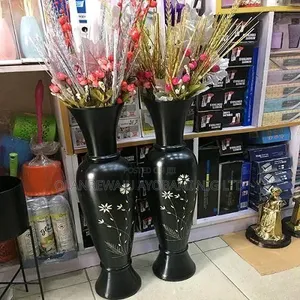 Polished Wood Belle Flower Vase