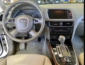 Audi Q5 2.0 TDI Automatic 2012 White