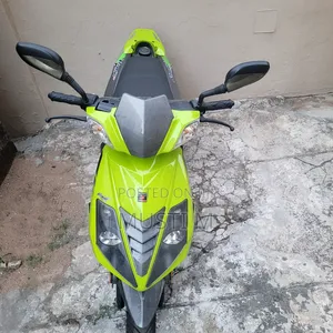 Motorcycle 2023 Green
