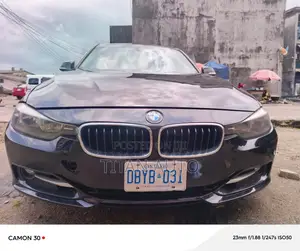 BMW 320i Sedan RWD 2016 Black
