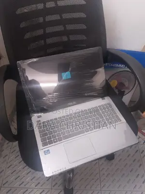 New Laptop Asus 4GB Intel Core i3 HDD 500GB
