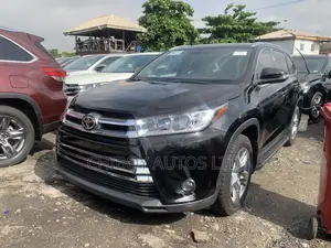 Toyota Highlander Limited Platinum 4dr SUV (3.5L 6cyl 6A) 2015 Black