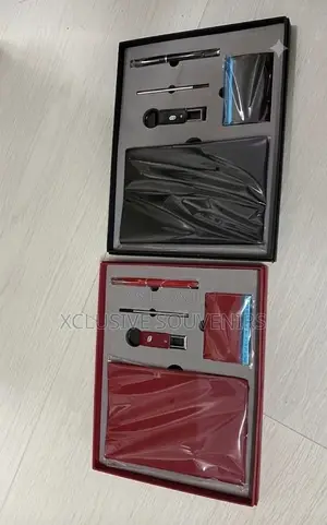 Luxury Corporate Gift Set Dairy, Card Holder, Keychain and Pen