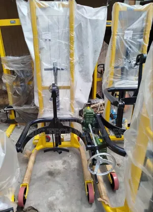 Yellow Covenant Scissor Lift Pallet Trucks Feature A 1500kg Lifting