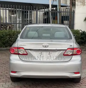Toyota Corolla 2013 Silver