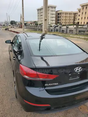Hyundai Elantra 2018 Black