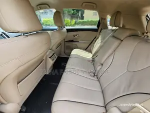 Toyota Venza XLE 2013 White