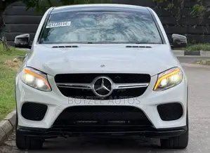 Mercedes-Benz GLE-Class 2019 White