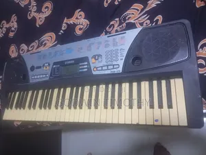 London Used Portable Keyboard Psr-175