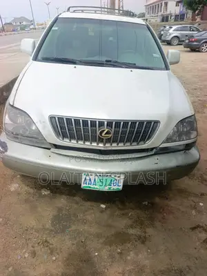 Lexus RX 2002 Gold