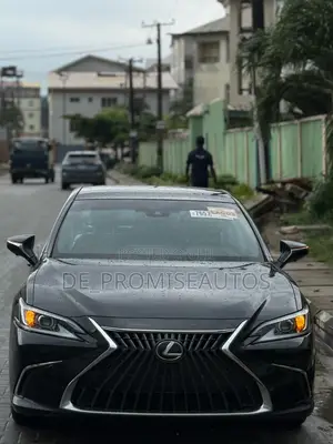 Lexus ES 2024 Black