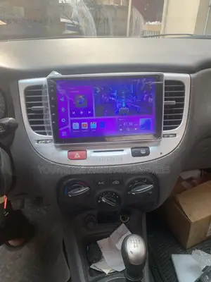 2005-2008 Kia Rio Android Screen + Reverse Camera