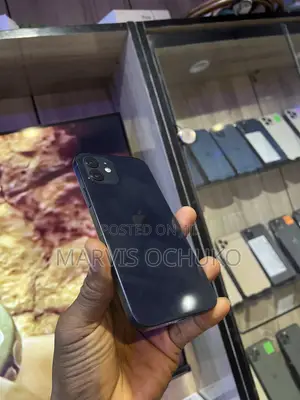 Apple iPhone 12 64 GB Black