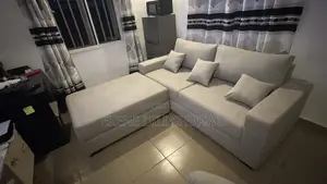 Luxury L-Shaped Corner Sofa With Curved Accent Chair – Brand New