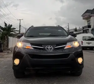 Toyota RAV4 LE 4dr SUV AWD (2.5L 4cyl 6A) 2014 Black