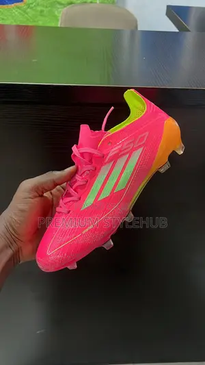 F:50 Pink Football Boots