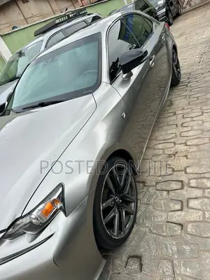 Lexus IS 300 AWD 2016 Silver