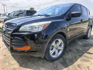 Ford Escape S FWD 2016 Black