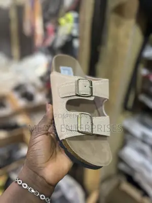 Birkenstock_slippers