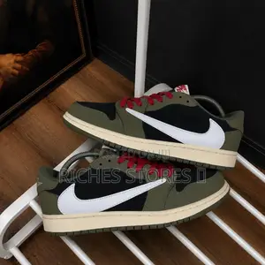 Travis Scott X Air Jordan 1 Low Black Olive