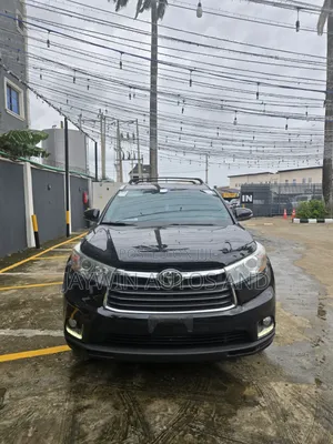 Toyota Highlander 2015 Black