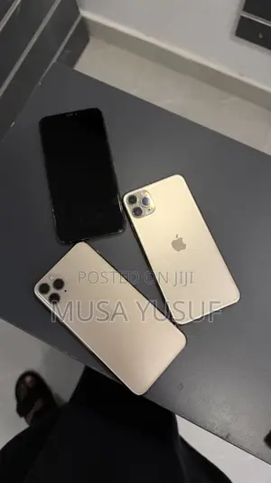 Apple iPhone 11 Pro Max 64 GB Gold