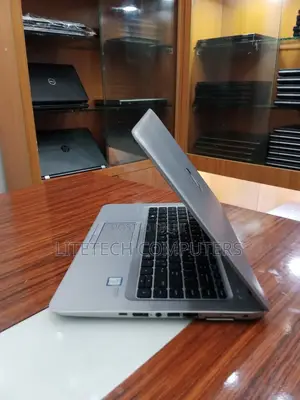 Laptop HP EliteBook 840 G3 8GB Intel Core i5 SSHD (Hybrid) 256GB