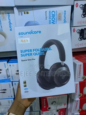 Soundcore Space One Pro