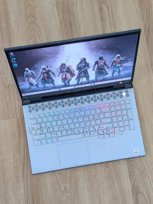 Laptop Alienware M17 R3 32GB Intel Core i9 SSD 1T