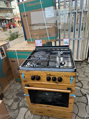Maxi 60 by 60 Standing Cooker 
3 Gas Cooker Plus 1 Hotplate