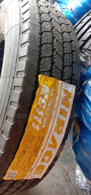 Original Truck Tyre 215/75r17. 5 Mirage