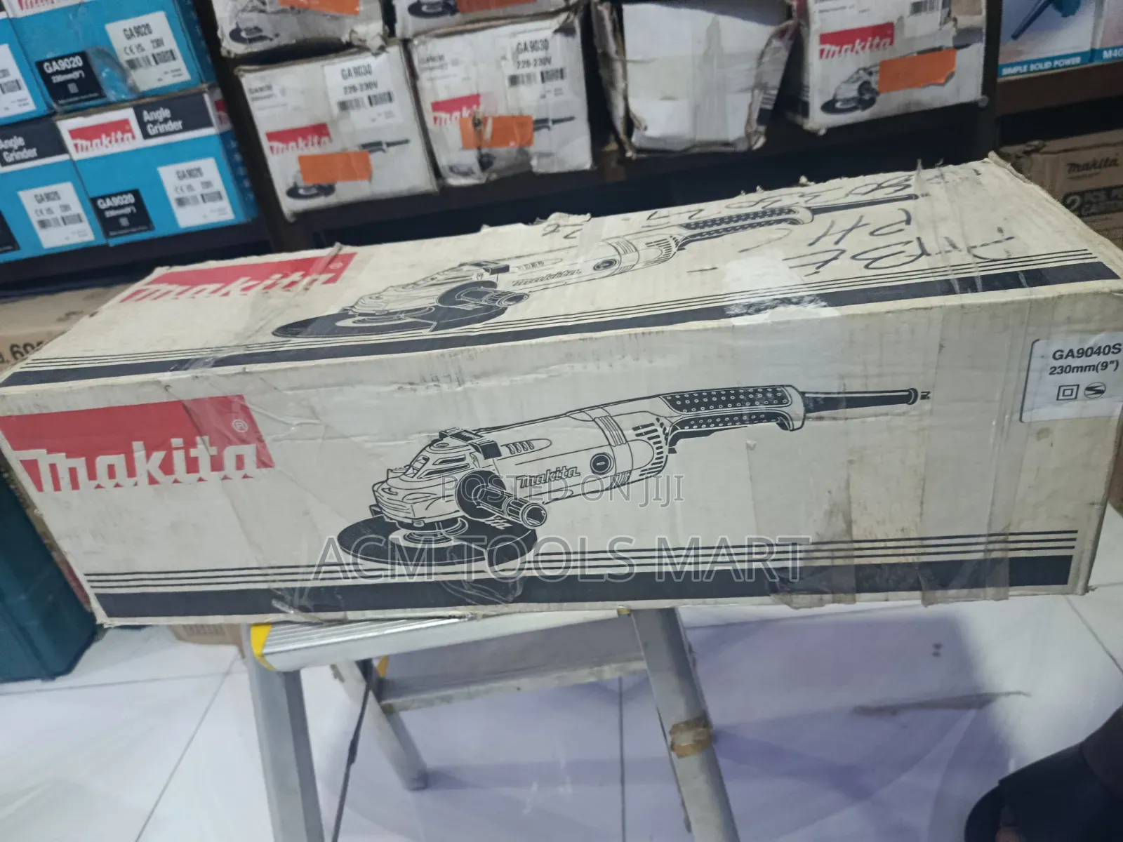 Makita Angle Grinder
