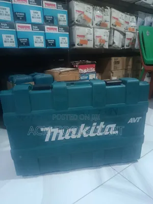 Makita Demolition Breaker