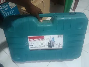 Makita Magnetic Drill
