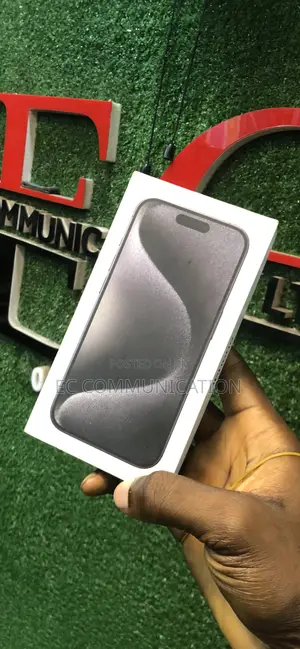 New Apple iPhone 15 Pro 256 GB Black